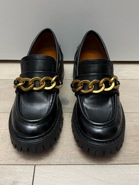 Zara gold chain detail lug sole heeled loafers,size 6